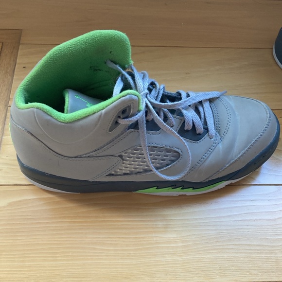 Jordan High-Tops - Picture 3 of 5